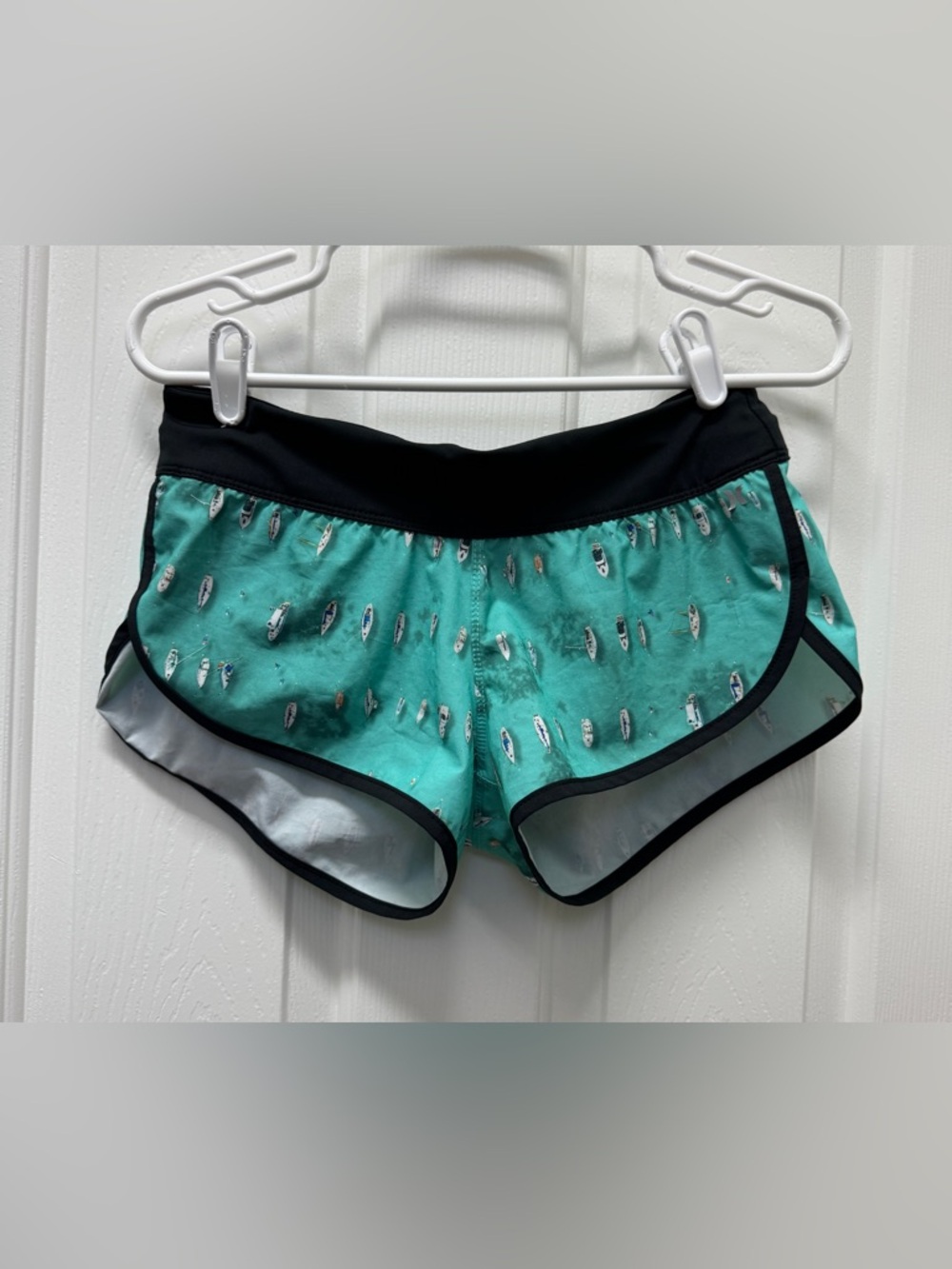 Hurley Bora Phantom Board Shorts Women size S
